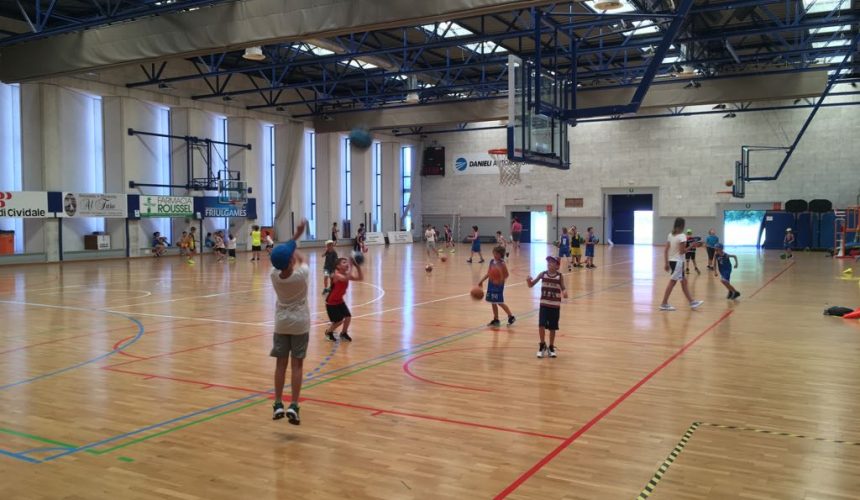 Miky Mian Summer Basketball Camp 2017
