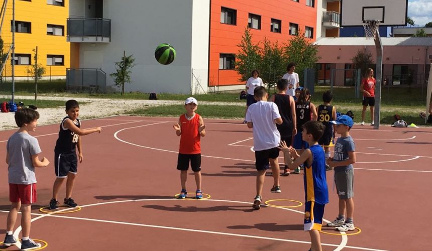Miky Mian Summer Basketball Camp 2017